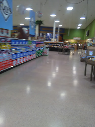 Supermarket «Publix Super Market at East Bay Plaza», reviews and photos, 3825 E Bay Dr, Largo, FL 33771, USA