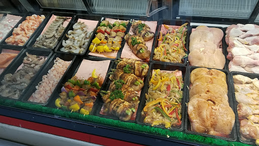 Grocery Store «Redwood Valley Market», reviews and photos, 999 E School Way, Redwood Valley, CA 95470, USA