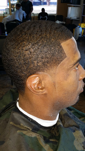 Barber Shop «Cole Cuts Barber Shop», reviews and photos, 351 Pass Rd, Gulfport, MS 39507, USA