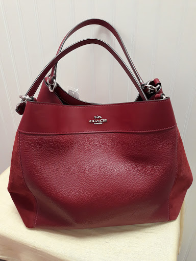 Boutique «What Women Want Resale Boutique», reviews and photos, 9012 Research Blvd Ste C12, Austin, TX 78758, USA