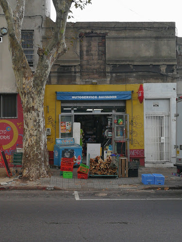 Opiniones de Autoservice Salvador en Montevideo - Supermercado