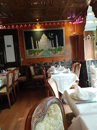 Atmosphère du Restaurant indien Taj Mahal Paris - n°18