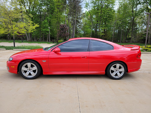 Car Dealer «Pure Automotive», reviews and photos, 4509 Renaissance Pkwy, Warrensville Heights, OH 44128, USA