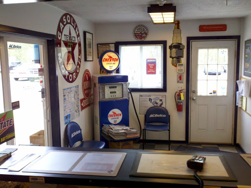 Auto Repair Shop «Benchmark Automotive Tire & Service», reviews and photos, 8248 NE State Hwy 104, Kingston, WA 98346, USA