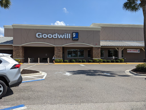 Thrift Store «Goodwill Retail & Donation Center», reviews and photos