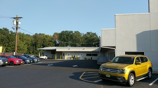 Volkswagen Dealer «Reydel Volkswagen, Sales & Service Center, Edison New Jersey VW Dealer», reviews and photos, 2034 NJ-27, Edison, NJ 08817, USA