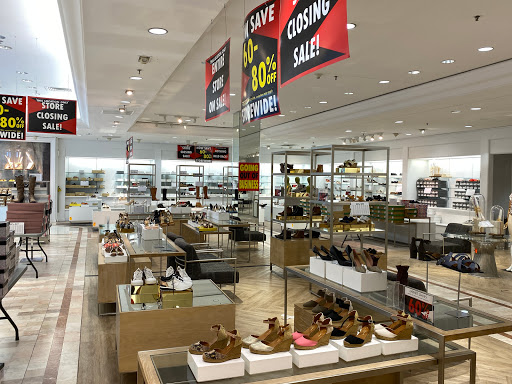 Department Store «Lord & Taylor», reviews and photos, 1701 Sunrise Hwy, Bay Shore, NY 11706, USA