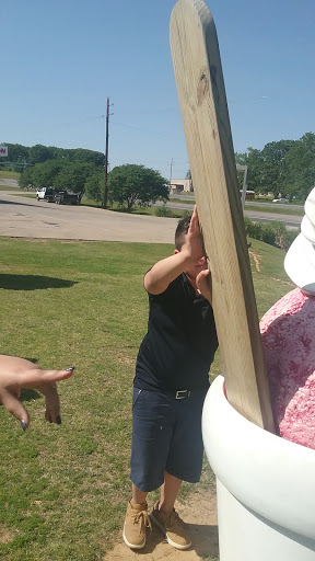 Ice Cream Shop «Shivers Natural Snow», reviews and photos, 5651 US-259, Longview, TX 75605, USA