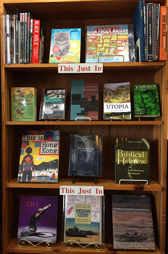 Used Book Store «Book Corner Tampa Bay», reviews and photos, 728 W Lumsden Rd, Brandon, FL 33511, USA