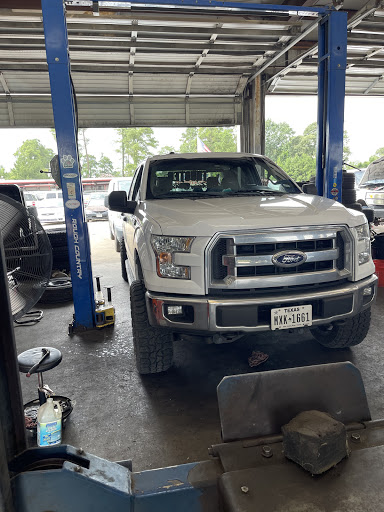 Tire Shop «G & S Tire and Auto Tire Pros», reviews and photos, 1910 Northpark Dr, Kingwood, TX 77339, USA