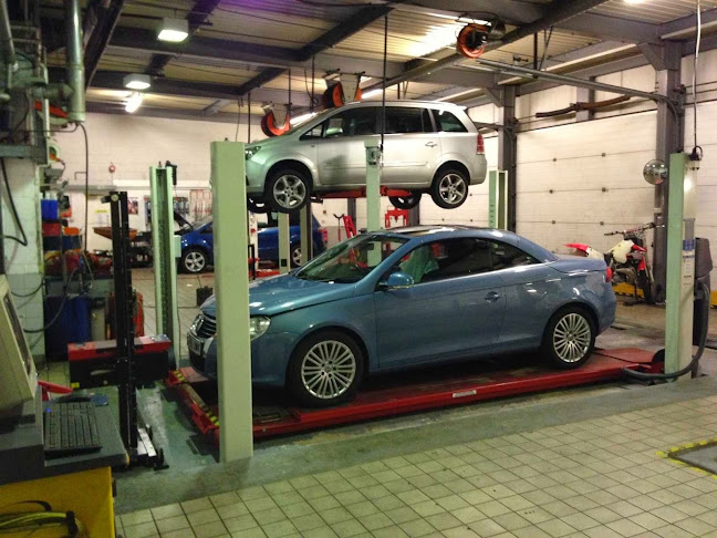Reviews of Wheatley Car Centre in Oxford - Car dealer