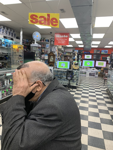 Electronics Store «MTV Super Sound Electronics», reviews and photos, 747 Manhattan Ave # A, Brooklyn, NY 11222, USA