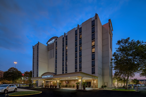 DoubleTree by Hilton Hotel Philadelphia Airport