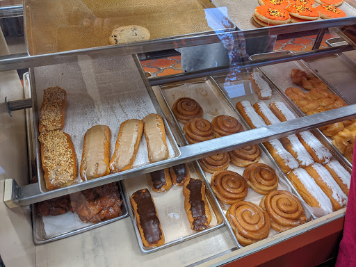 Donut Shop «Jolly Pirate Donuts», reviews and photos, 6689 E Main St, Reynoldsburg, OH 43068, USA