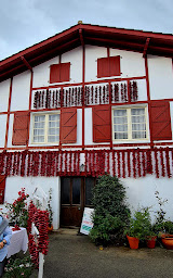 Photo n°105 de Bar Restaurant etxemendi Chez Lucas Et Julie à Espelette ()