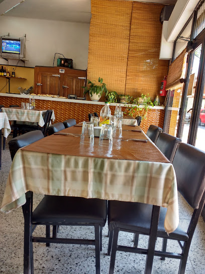 Restaurante Chevy - Río Limay 1601, C1278 CABA, Argentina