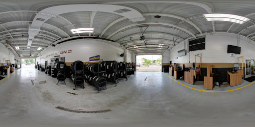 Car Dealer «Ray Laethem Buick GMC», reviews and photos, 17677 Mack Ave, Detroit, MI 48224, USA