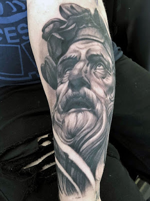 Insomnia Tattoo à Brest
