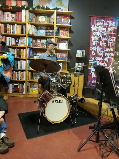 Book Store «Source Booksellers», reviews and photos, 4240 Cass Ave #105, Detroit, MI 48201, USA