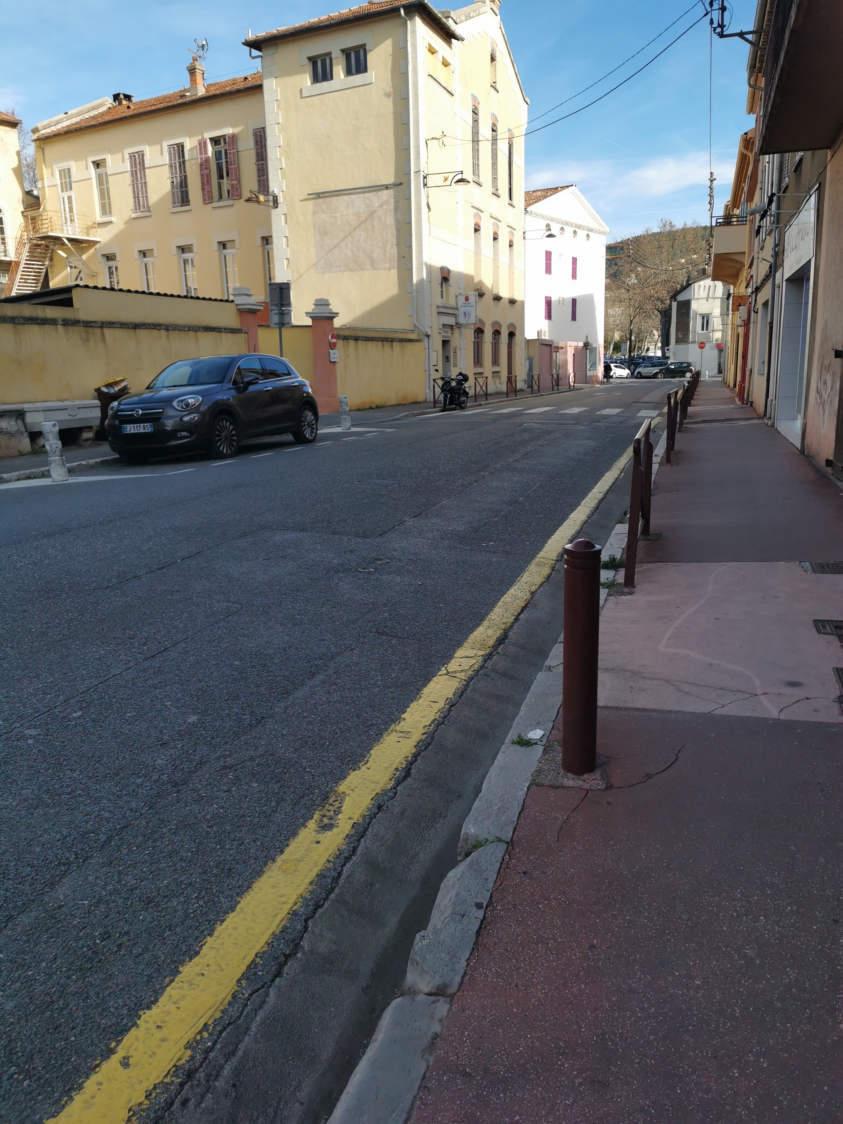 Photo n° 2 de l'avis de yaya.a fait le 11/01/2023 à 11:17