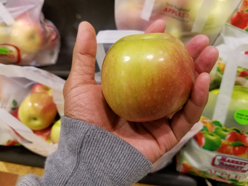 Grocery Store «Market Basket», reviews and photos, 212 Lowell Rd, Hudson, NH 03051, USA