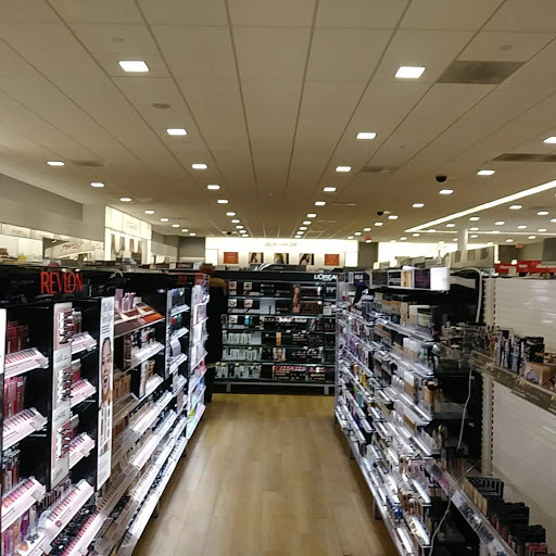 Hair Salon «Ulta Beauty», reviews and photos, 2431 W Schaumburg Rd, Schaumburg, IL 60194, USA