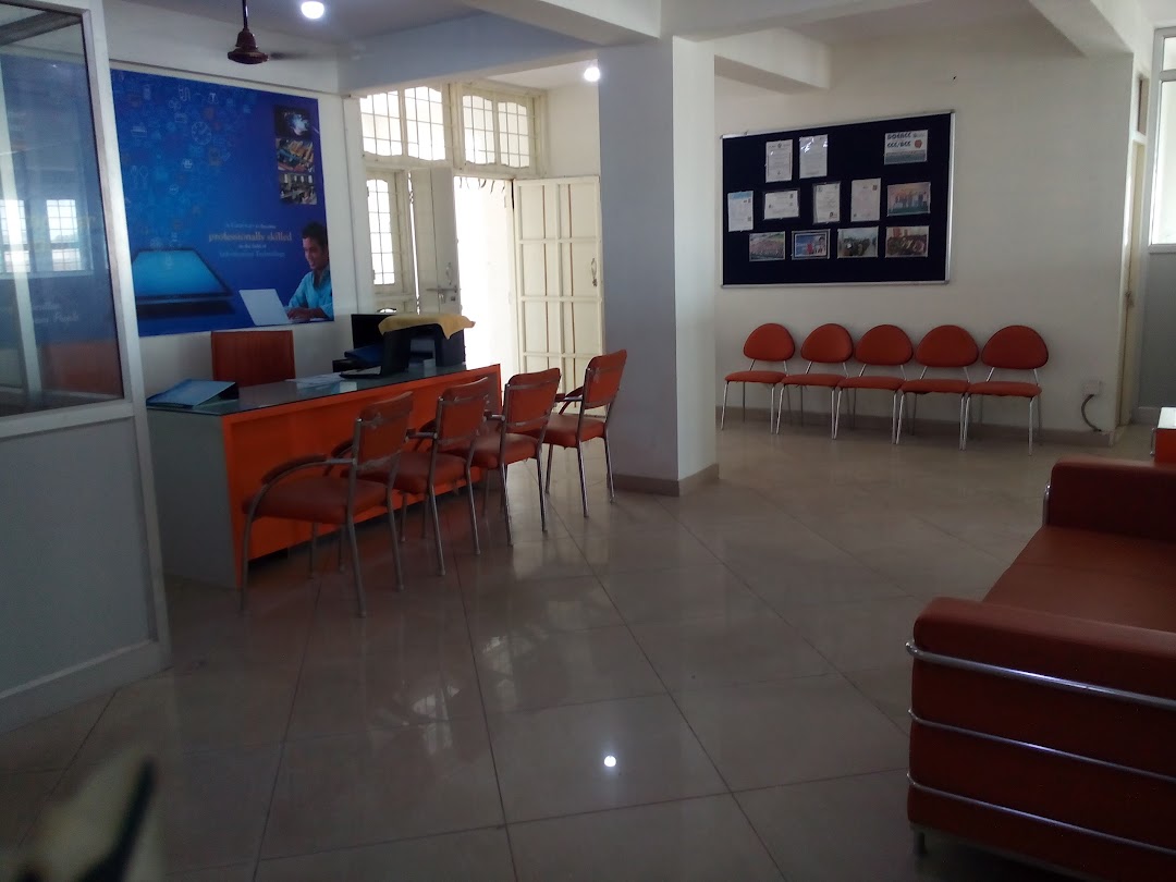 IT COMPUTER EDUCATION ROHTAK