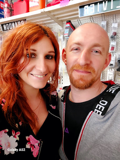 Photo 3 - A.S pieces auto