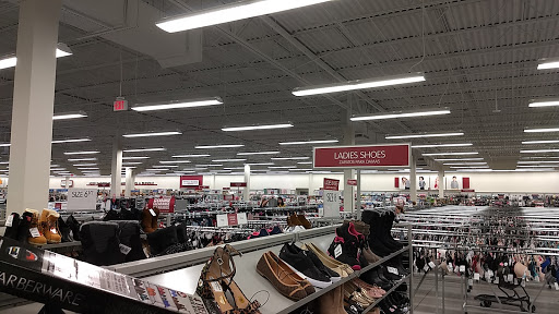 Clothing Store «Burlington Coat Factory», reviews and photos, 1160 Dawsonville Hwy, Gainesville, GA 30501, USA