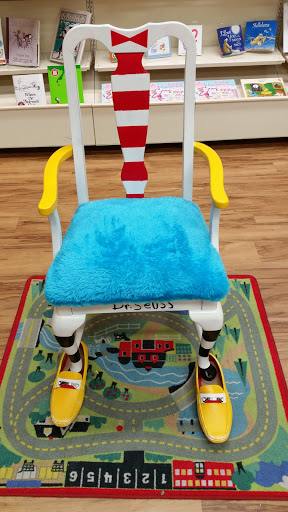 Book Store «Burry Bookstore», reviews and photos, 130 W Carolina Ave, Hartsville, SC 29550, USA