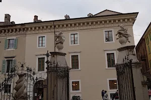Palazzo Martinengo Cesaresco Novarino image