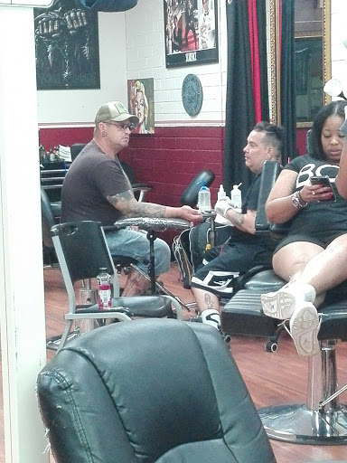 Tattoo and Piercing Shop «Hollywood Ink Tattoos», reviews and photos, 3501 S Tryon St, Charlotte, NC 28217, USA
