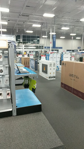 Electronics Store «Best Buy», reviews and photos, 200 Town Center Pkwy, Slidell, LA 70458, USA