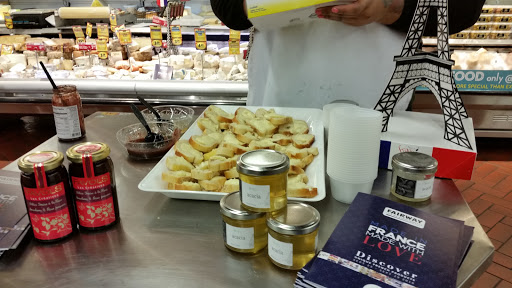 Supermarket «Fairway Market Pelham», reviews and photos, 847 Pelham Pkwy, Pelham, NY 10803, USA