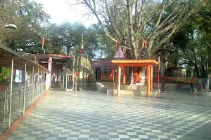Kol Kandoli Temple image