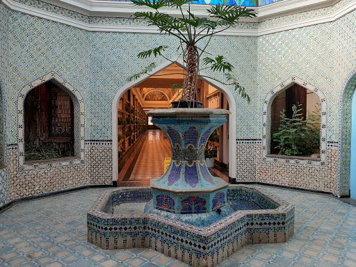 Memorial Park «Cypress Lawn Funeral Home & Memorial Park», reviews and photos, 1370 El Camino Real, Colma, CA 94014, USA