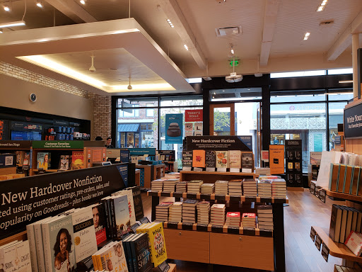 Book Store «Amazon Books», reviews and photos, 4545 La Jolla Village Dr, San Diego, CA 92122, USA