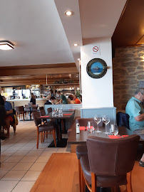 Atmosphère du Restaurant français Le Corsaire à Quiberon - n°13