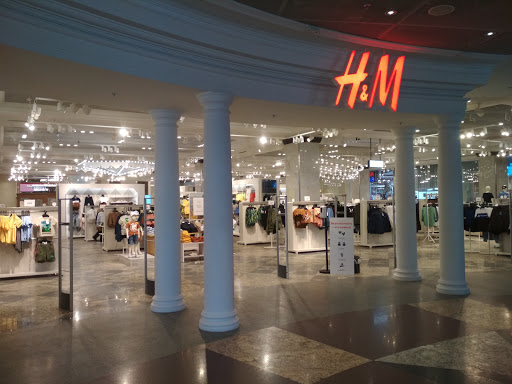 H&M