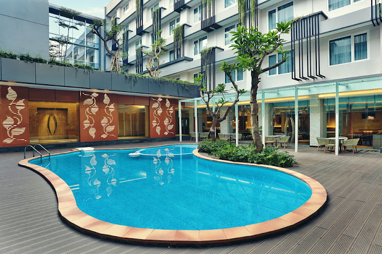 15 Hotel Terbaik di Kota Jakarta Pusat yang Harus Anda Kunjungi

Jika Anda berencana mengunjungi Kota Jakarta Pusat, ada banyak pilihan hotel yang tersedia untuk Anda. Dari Fairmont Jakarta hingga Hotel Indonesia Kempinski Jakarta, ada banyak tempat...