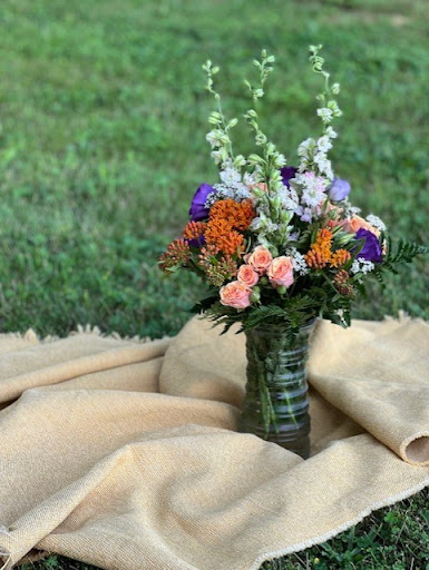 Florist «Flowers By Roger», reviews and photos, 1210 Manchester Ave, Middletown, OH 45042, USA