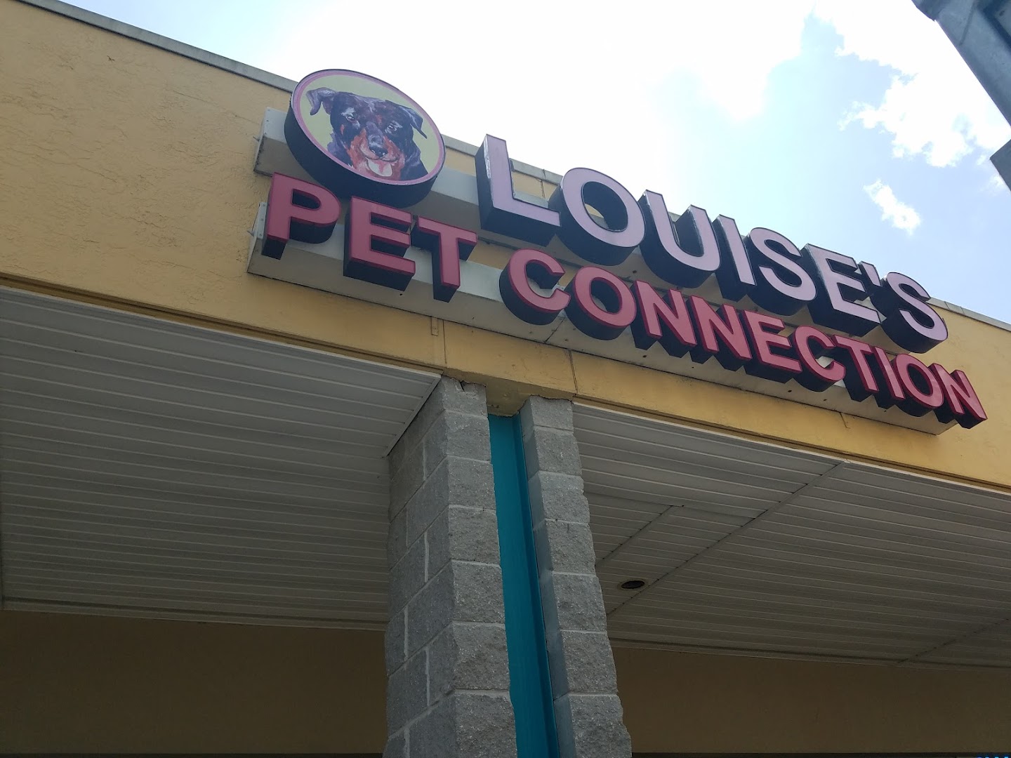 Louise's Pet Connection Natural Pet Market