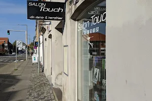 Salon Touch image