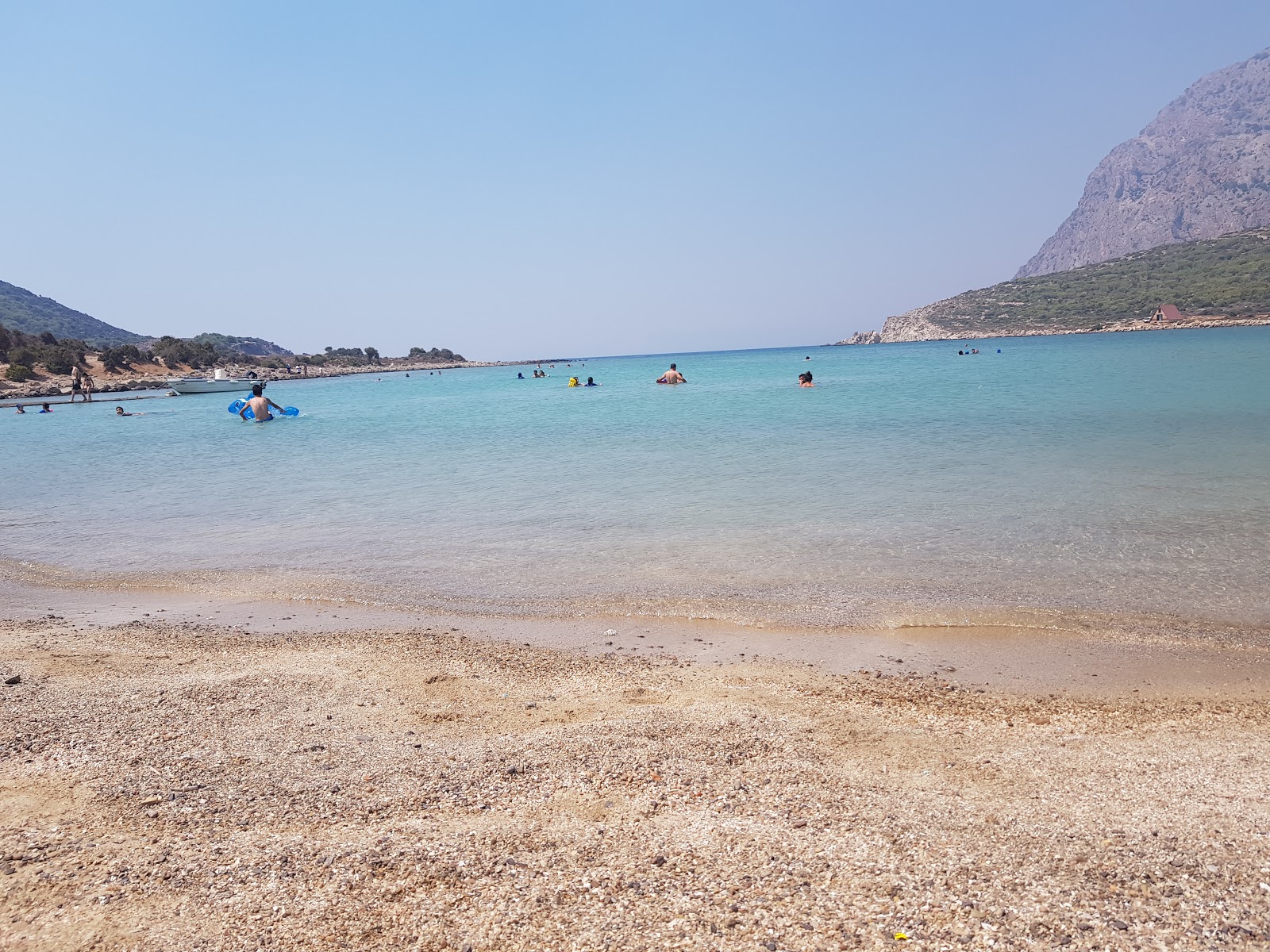 Foto van Tisan beach II met hoog niveau van netheid