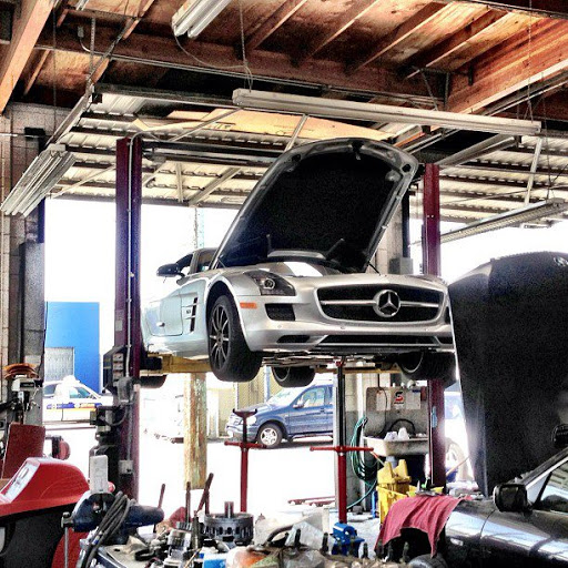 Auto Body Shop «Multi Auto Group, Auto Body, Collision Repair», reviews and photos, 6161 Kester Ave, Van Nuys, CA 91411, USA