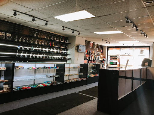 Tobacco Shop «Burton Heights Smoke Shop», reviews and photos, 1970 Division Ave S, Grand Rapids, MI 49507, USA