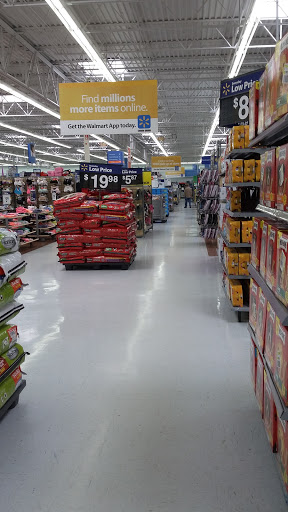 Department Store «Walmart Supercenter», reviews and photos, 275 Walton Dr, Waverly, TN 37185, USA