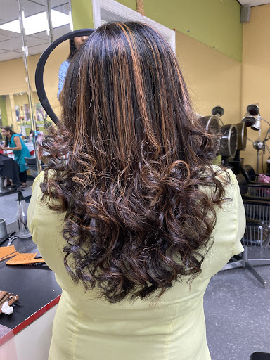 Beauty Salon «Aabh Beauty Salon», reviews and photos, 3201 NJ-27, Franklin Park, NJ 08823, USA