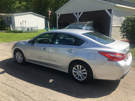 Used Car Dealer «Merchants Auto», reviews and photos, 1278 Hooksett Rd, Hooksett, NH 03106, USA