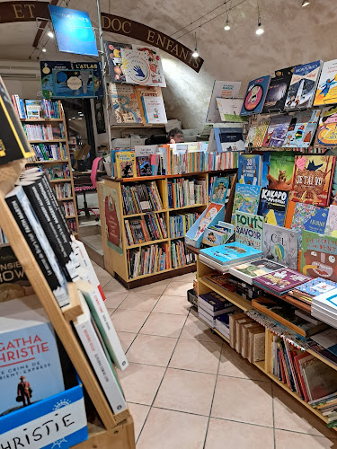 Librairie Baba Yaga à Sanary-sur-Mer